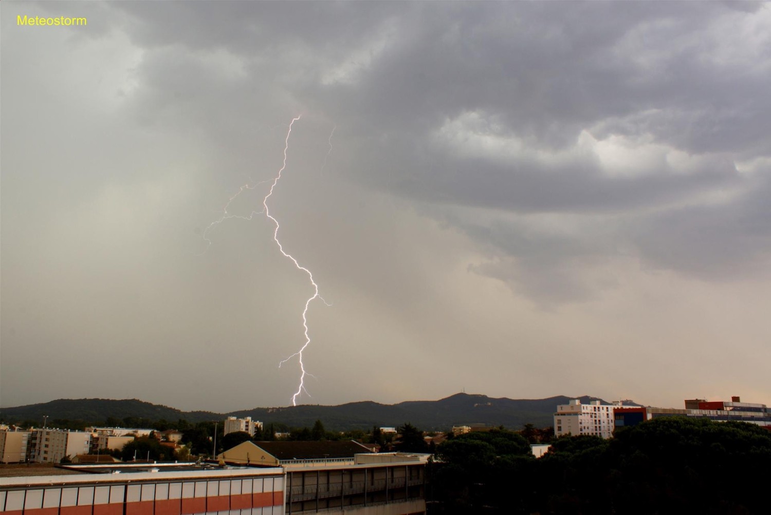 Orage du 01/08/2020 - Bagnols-sur-Cèze (30)