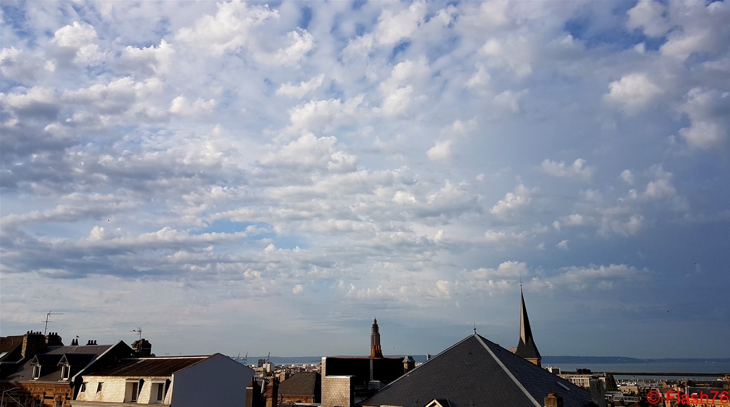 Nuages pré-orageux le 18/06/2019 au Havre (76)