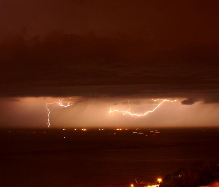 Orages photogéniques du 21/04/2018 au Havre / Saint-Adresse (76)