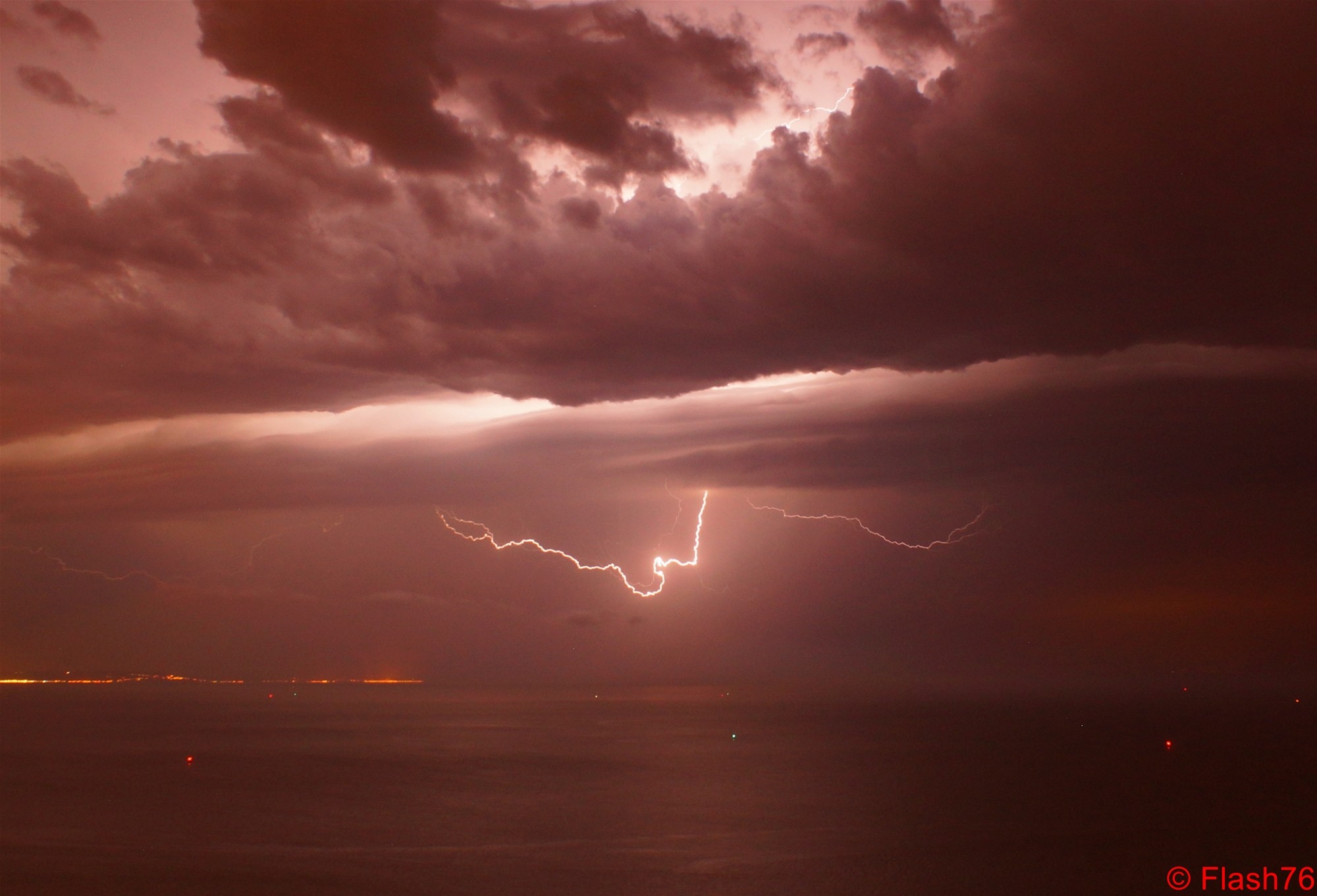 Orages photogéniques du 21/04/2018 au Havre / Saint-Adresse (76)