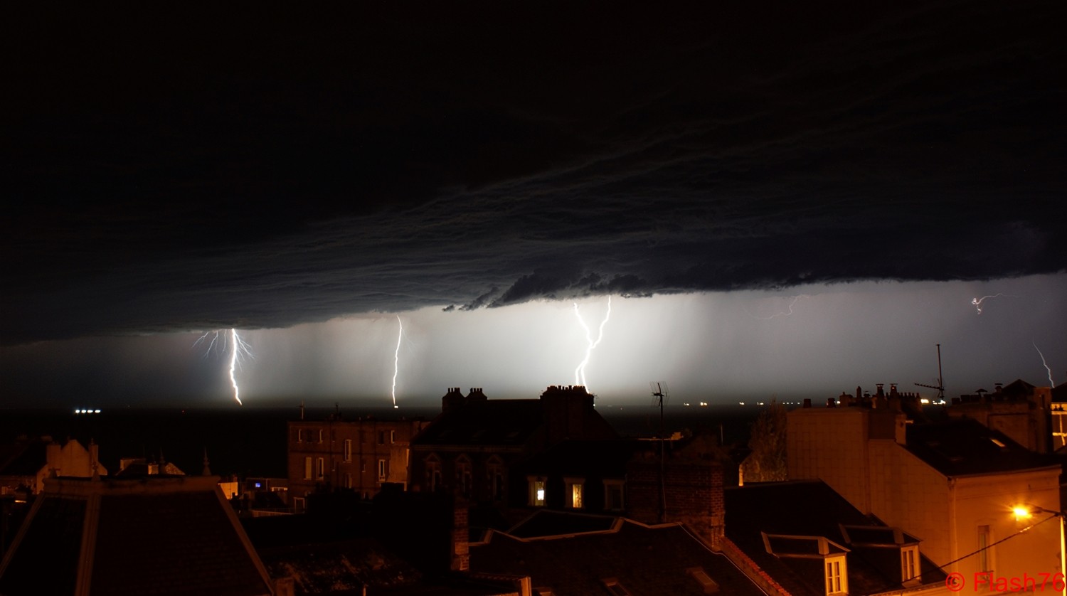Quintuple impact de foudre le 19/06/2019