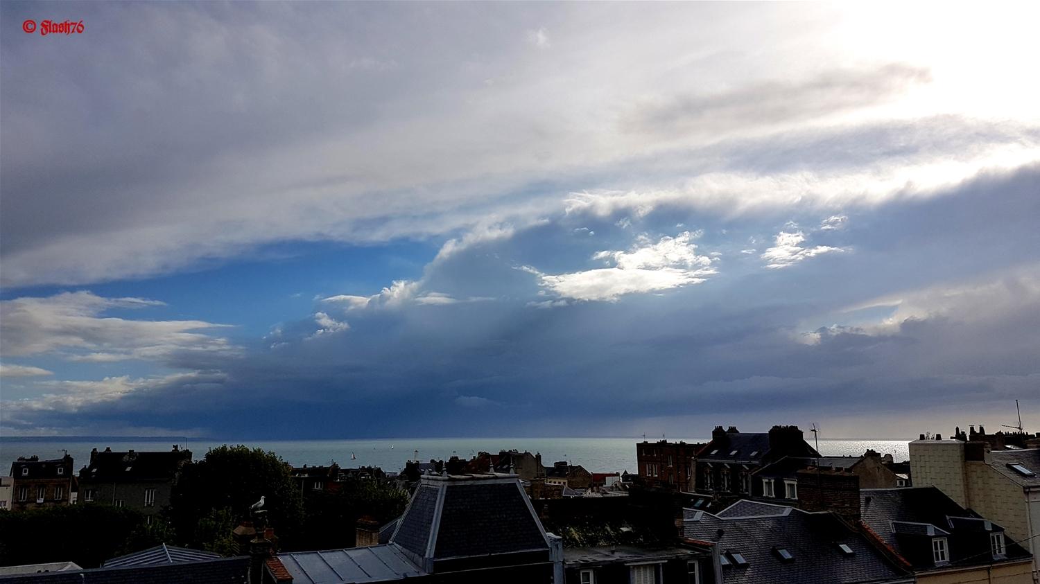 Nouvel orage en vue