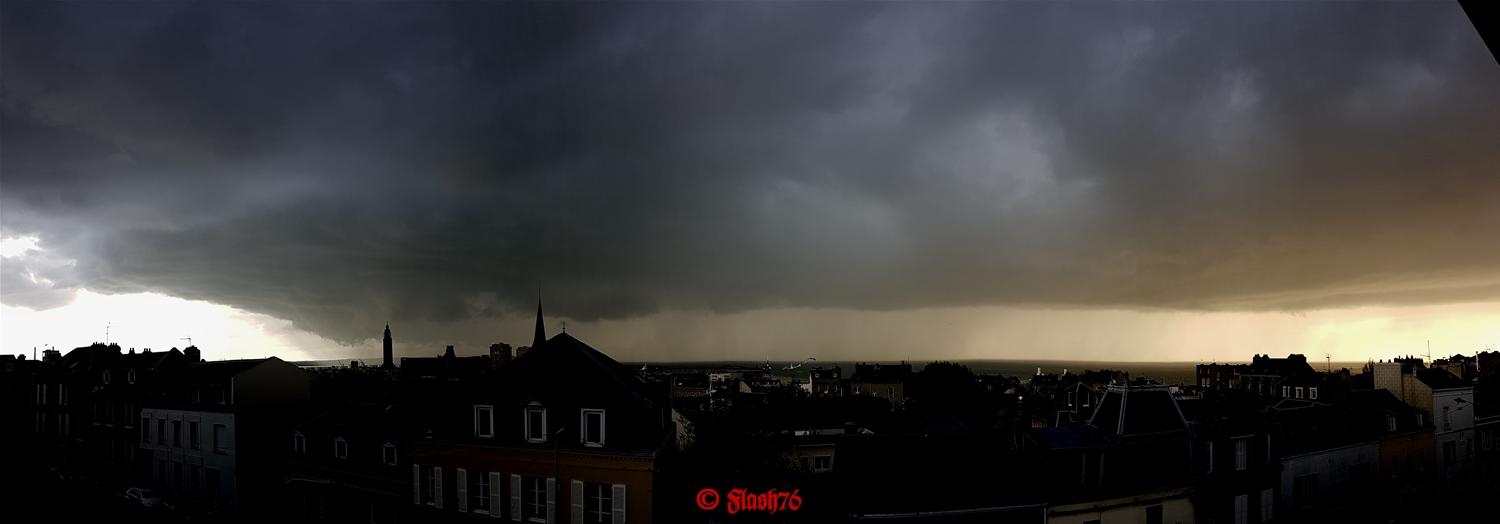 Orage printanier au Havre