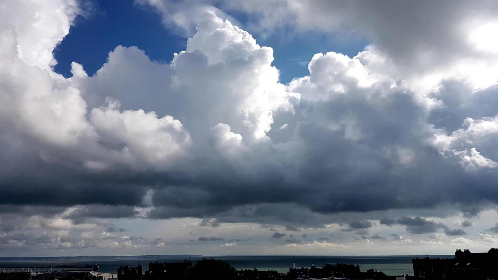 Cumulus menaçants