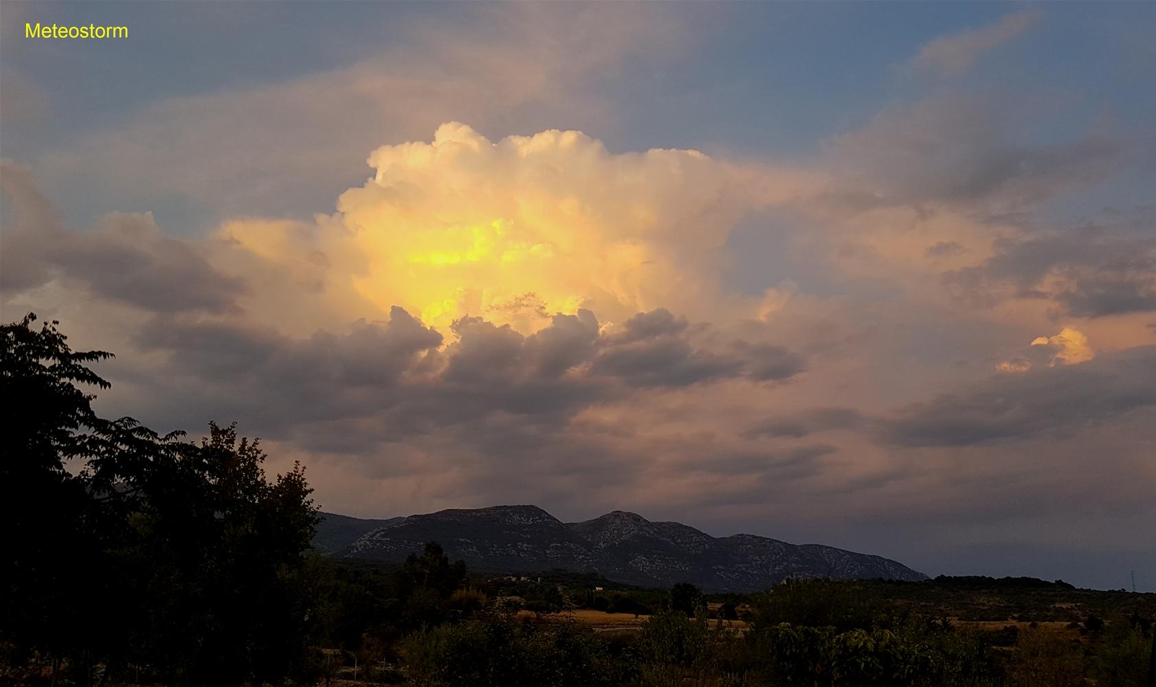 Orage orographique isolé