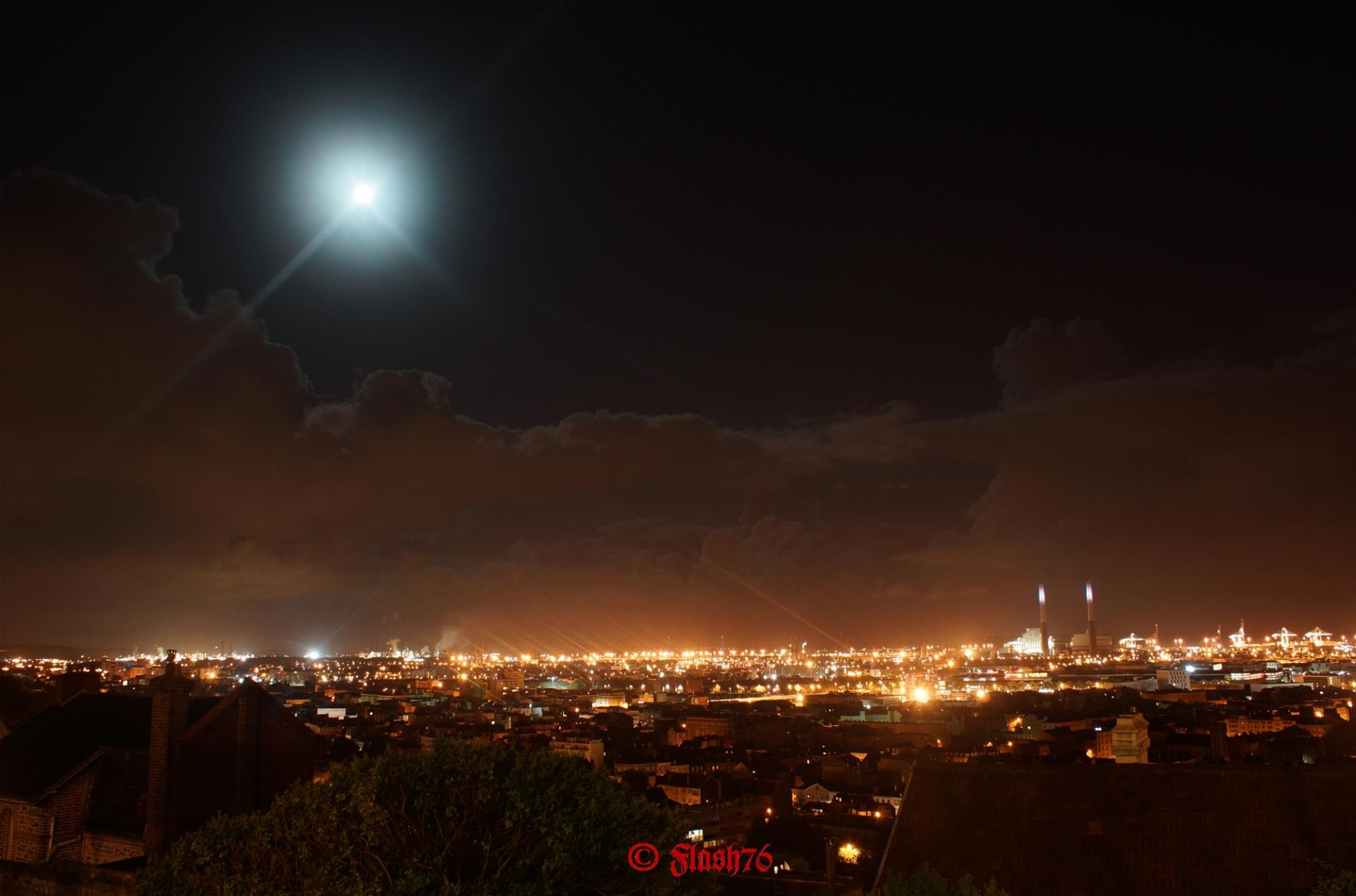 Lune et formations convectives